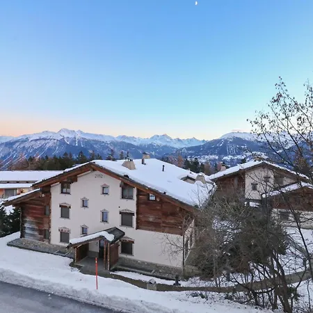 Avec Vue Sur Les Montagnes Apartment *